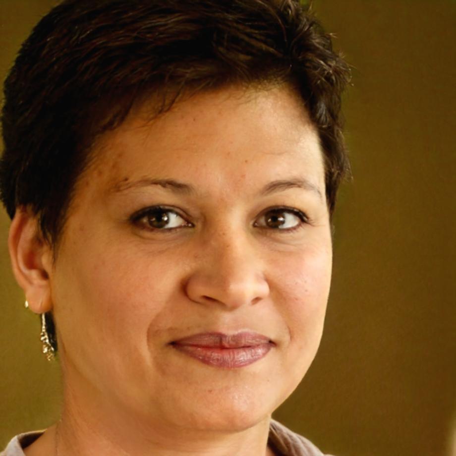 Portrait de Sophie Laurent, experte en finance d'entreprise
